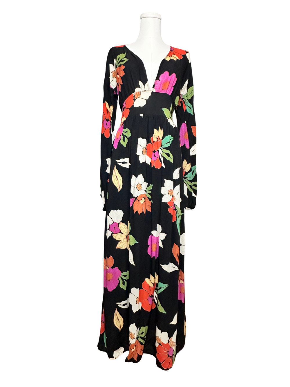Billabong Plunging V Neck Smocked Black Floral Long Sleeve Maxi Dress Medium